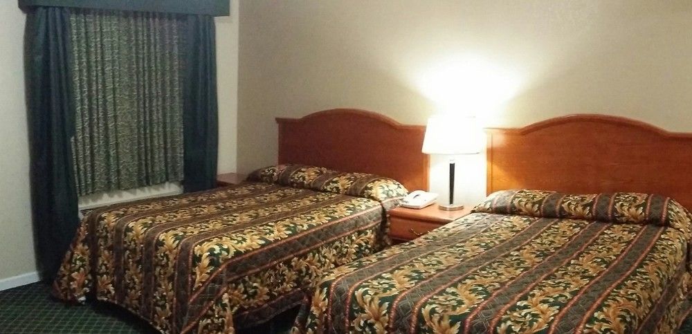 Country Inn Motel Oakdale Extérieur photo